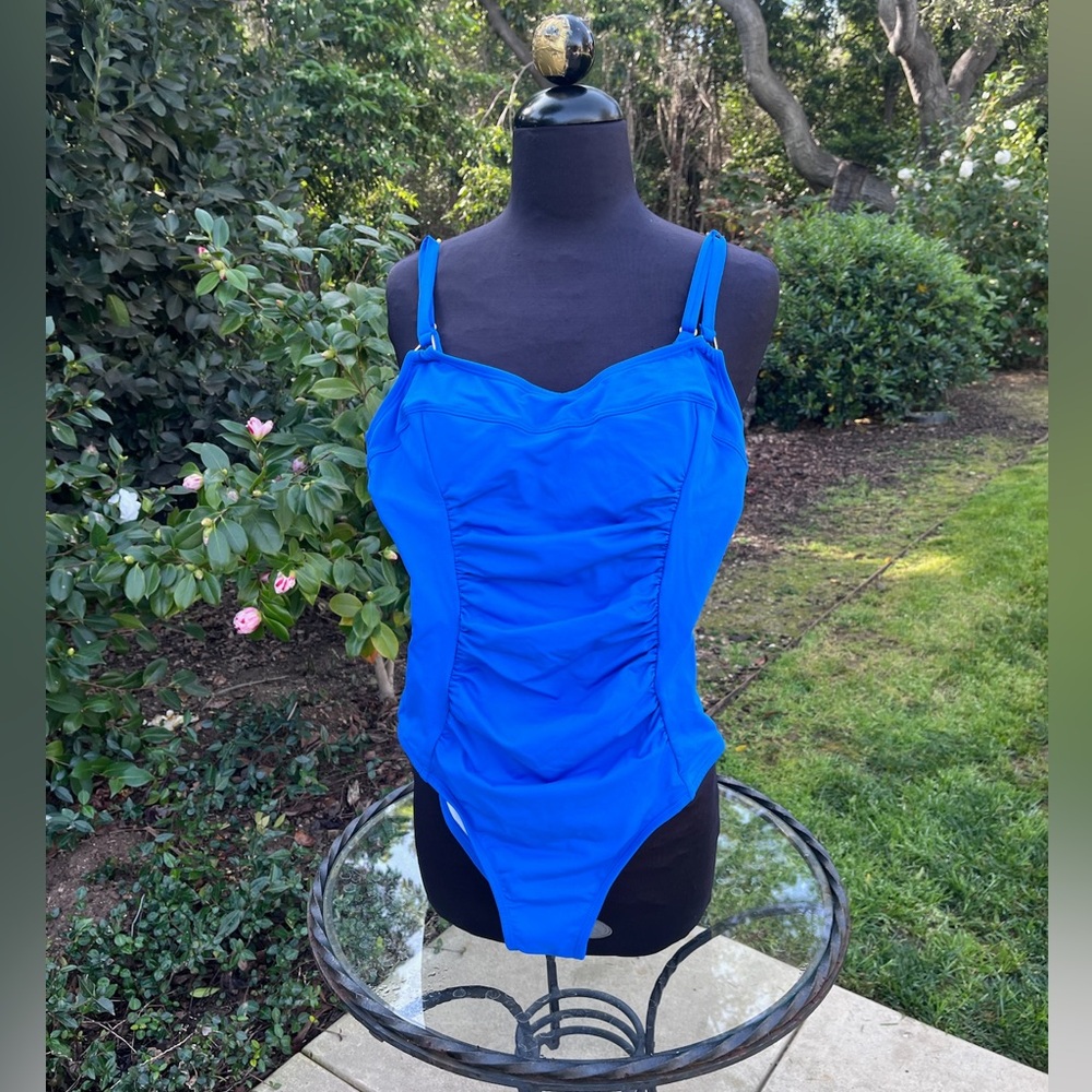 NWT Cupshe "Lovin' Life" ruched one-piece "Slim and Sculpt" swimsuit - Picture 3 of 6